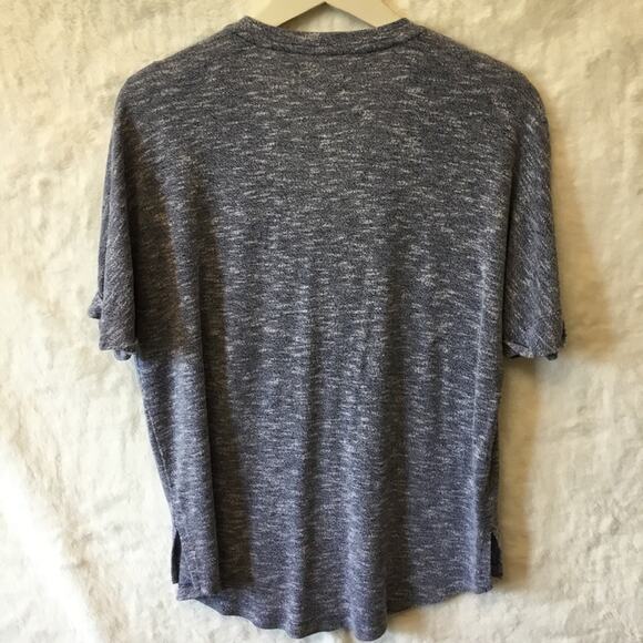 Lou & Grey Gray V-Neck Short Sleeve Top - Picture 6 of 9